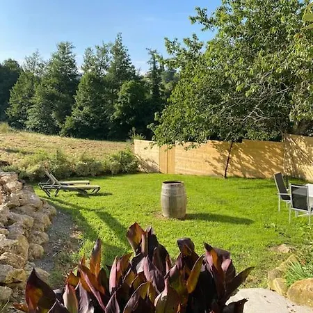 Maison Au Coeur Des Vignes Feriehus *